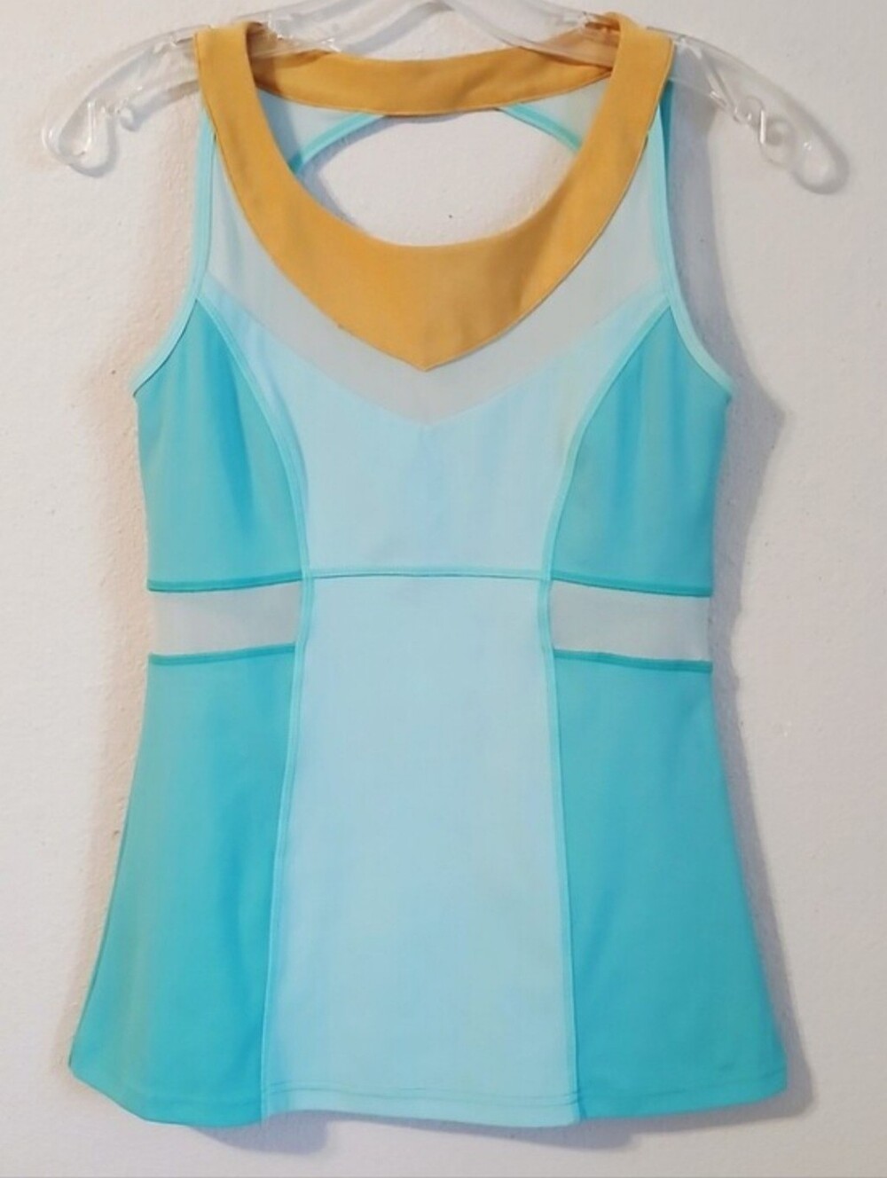 Crowned Athletic Tank Top Size Small Arabian Nights Jasmine Run Disney